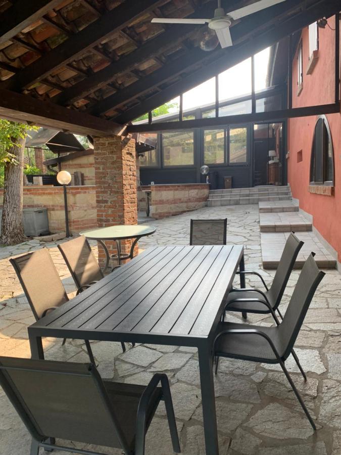 La Vecchia Cascina Rossa Hotel Fubine ภายนอก รูปภาพ