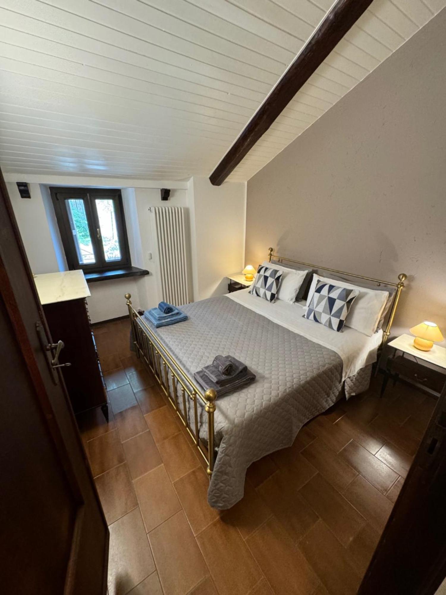 La Vecchia Cascina Rossa Hotel Fubine ภายนอก รูปภาพ
