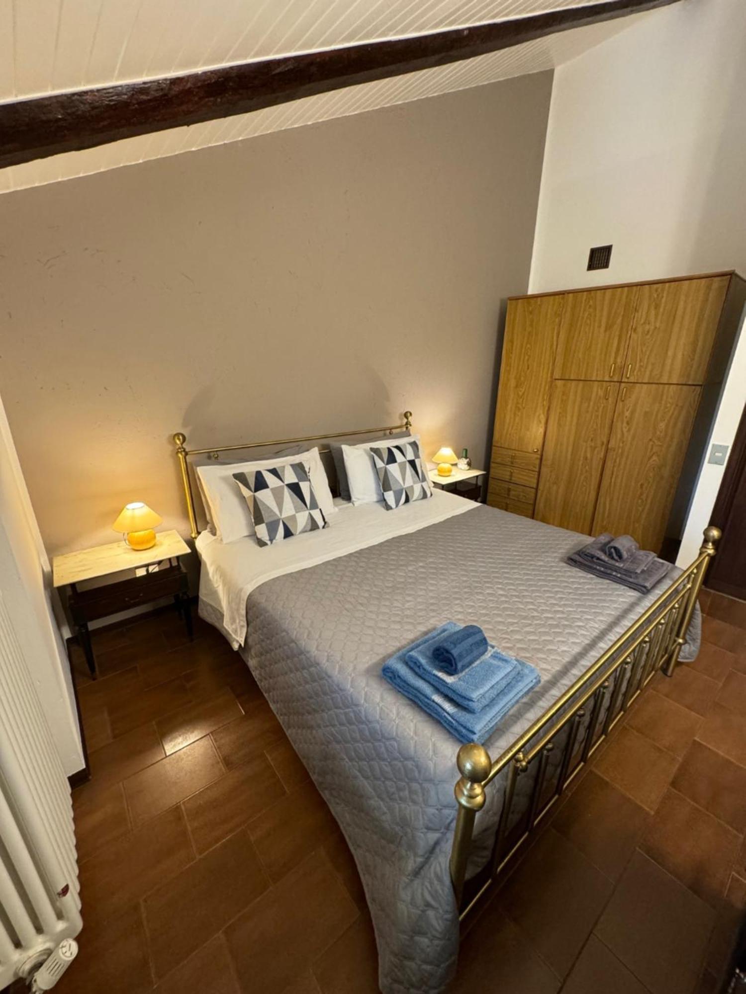 La Vecchia Cascina Rossa Hotel Fubine ภายนอก รูปภาพ
