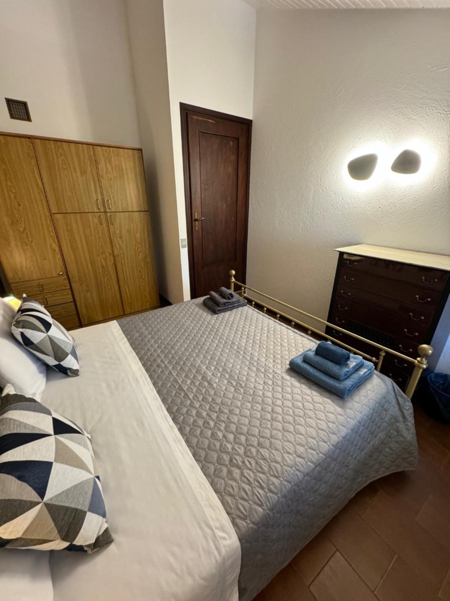La Vecchia Cascina Rossa Hotel Fubine ภายนอก รูปภาพ